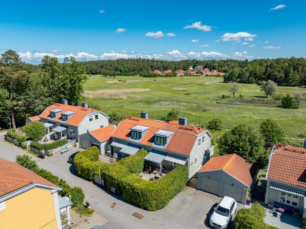 Slåttergränd 35